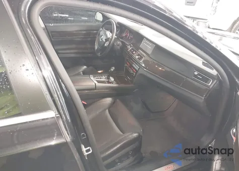 2011 BMW 750Li xDrive z USA, uszkodzony, nr VIN WBAKC8C58BC433036